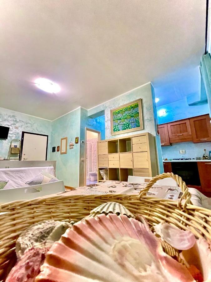 Francesca Apartments Ostia Екстер'єр фото