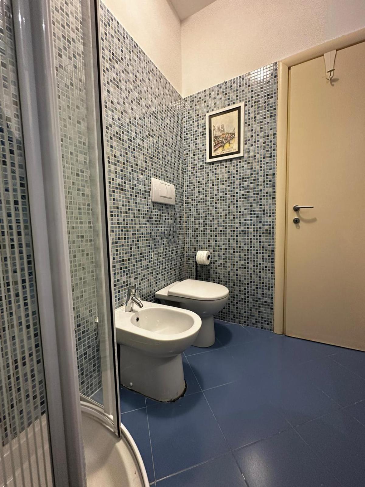 Francesca Apartments Ostia Екстер'єр фото